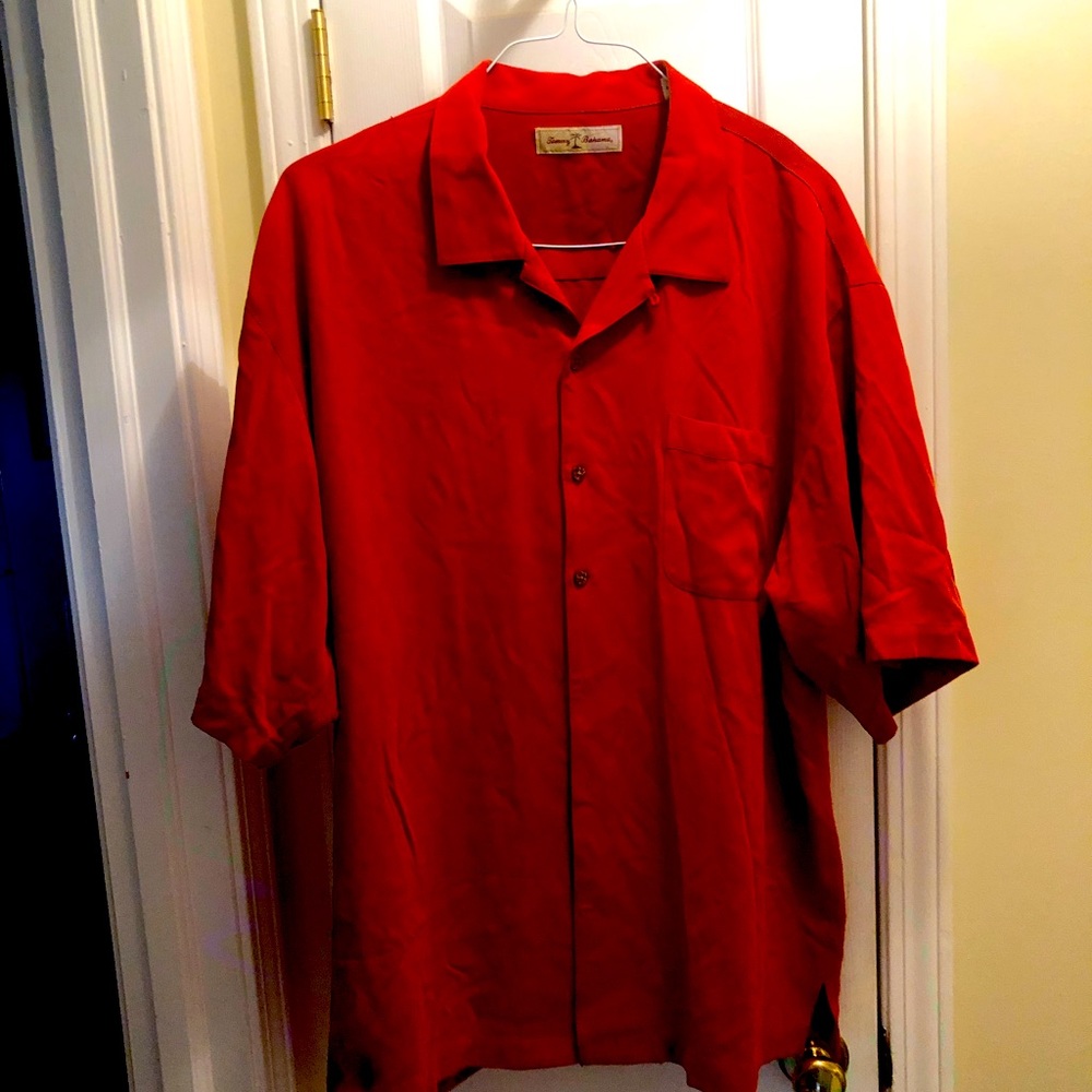 Tommy Bahama 100% silk